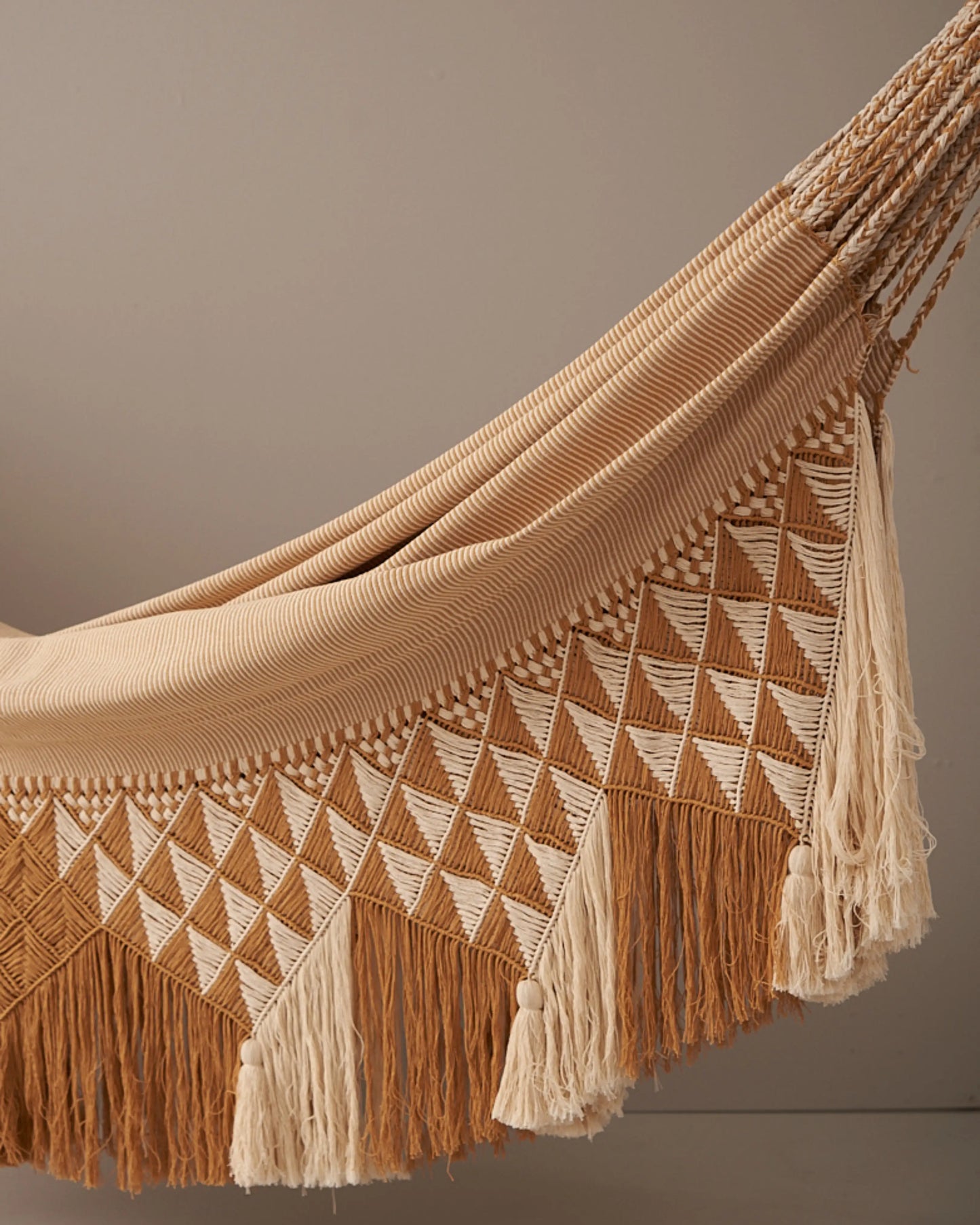 HAMACA ORO - BEIGE MACRAMÈ