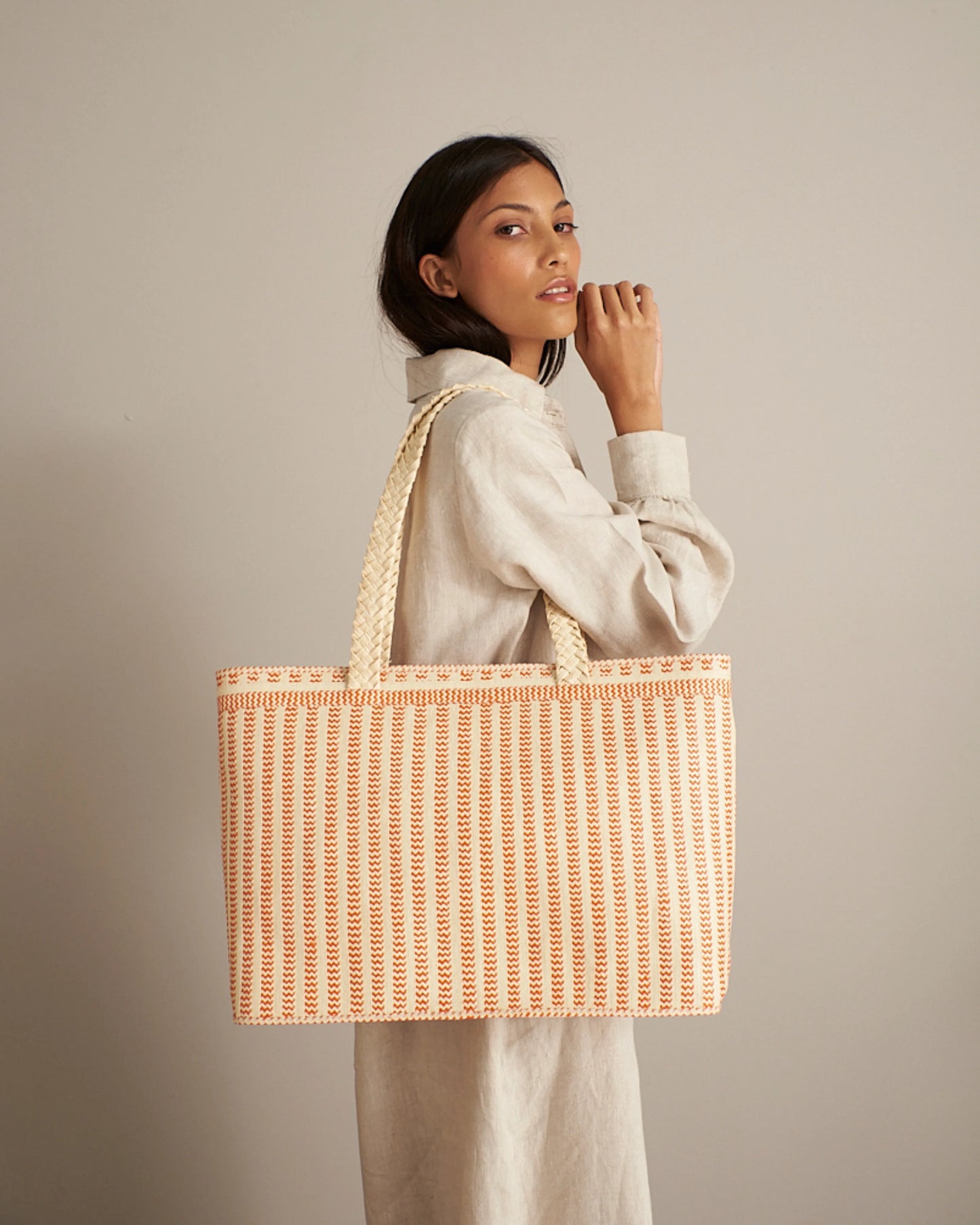CARTERA M NARANJA