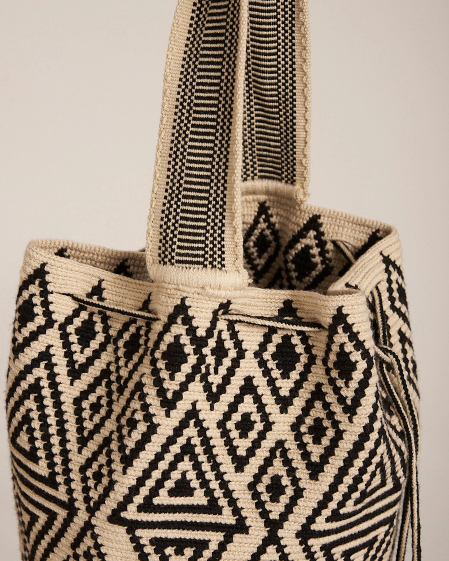 MOCHILA WAYUU ZENÚ